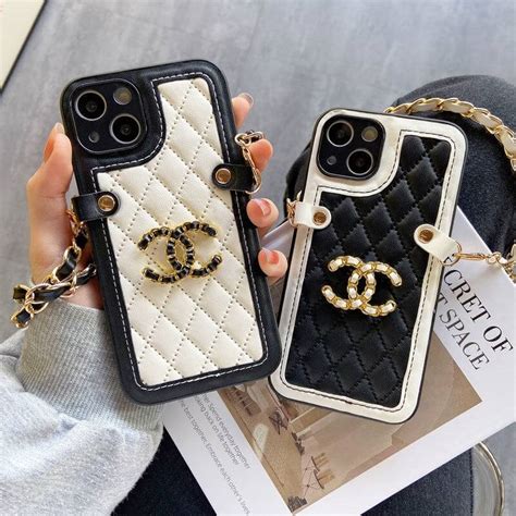 chanel iphone 14 case.